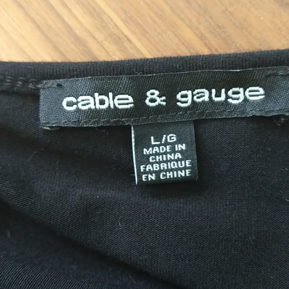 Too - Picture 4 of 4